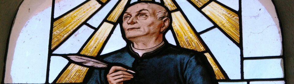 Josef Mohr als Motiv für ein Glasfenster der Stille-Nacht-Kapelle in Oberndorf.