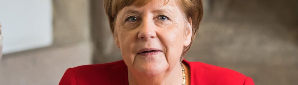 Bundeskanzlerin Merkel. Hier bei ihrer Eintragung in das Goldene Buch der Stadt Köln.