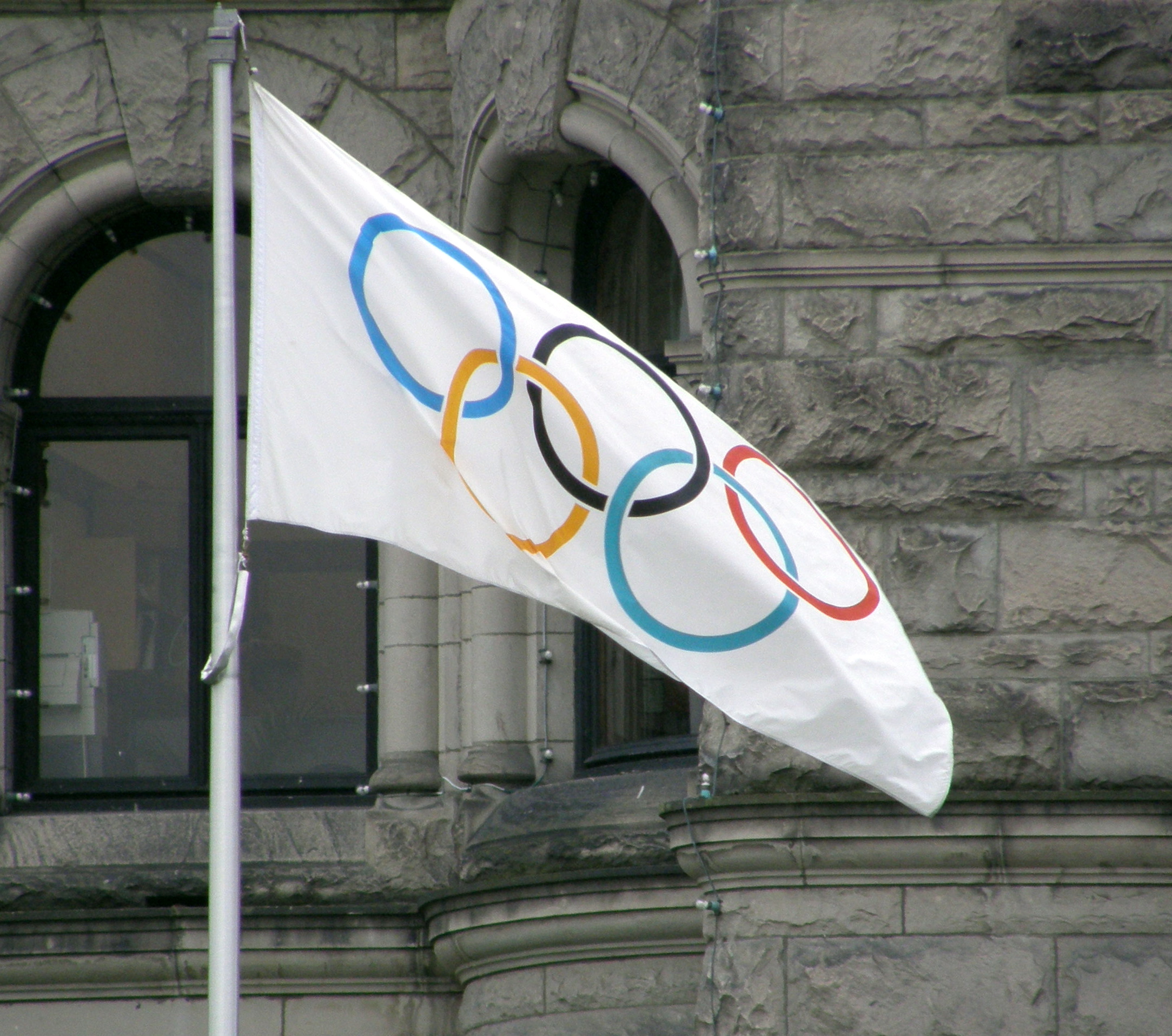 Olympische Flagge.